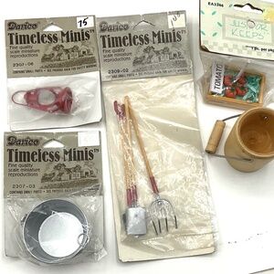 Lot:  5 TIMELESS MINIS (plus 2 others) Garden tools